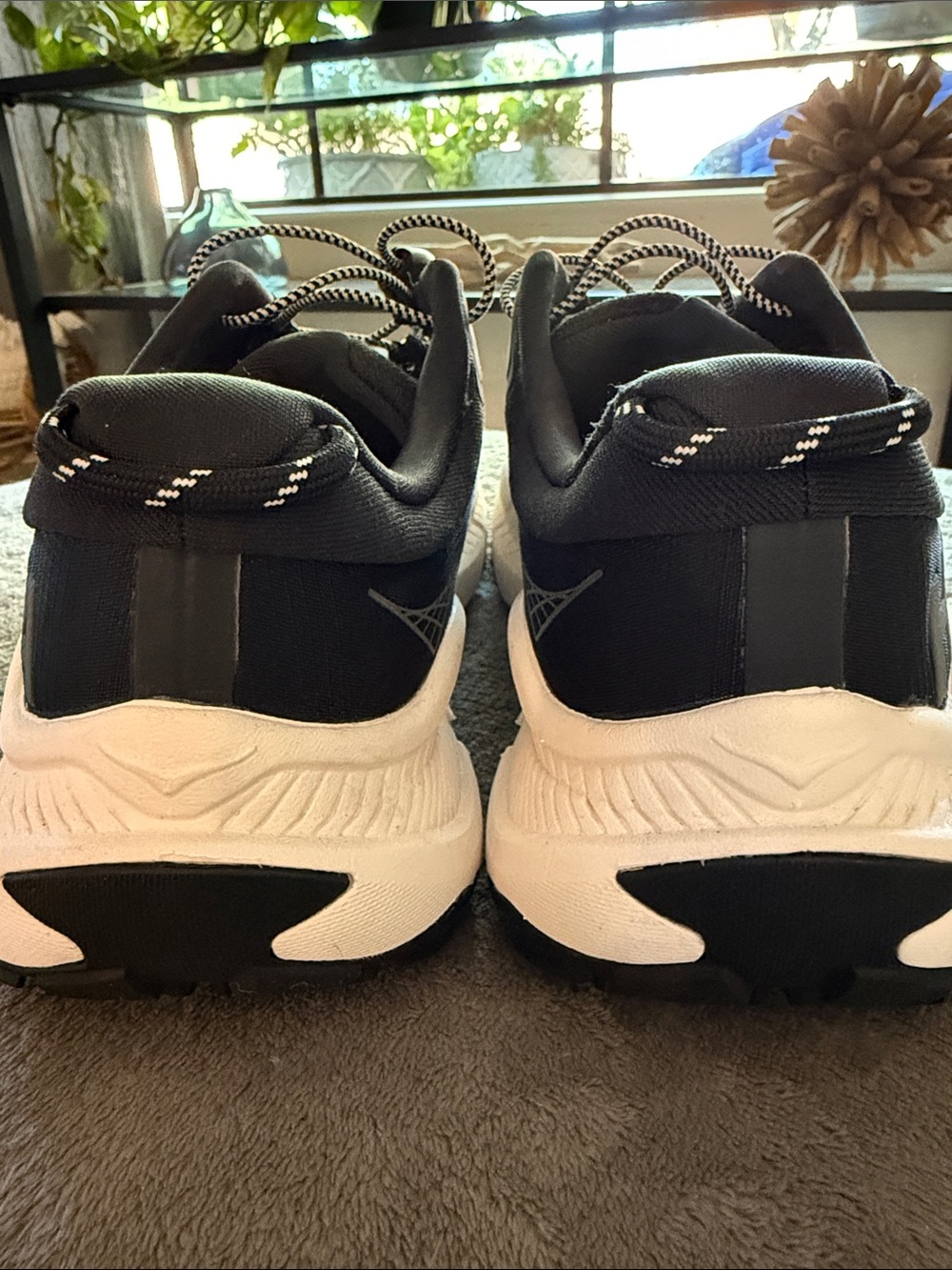 Hoka Men’s Black Trail Running Shoes 10.5B - Picture 3 of 6